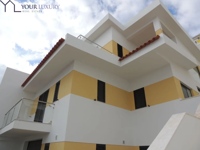 Moradia T3 para Venda em Mina de Água