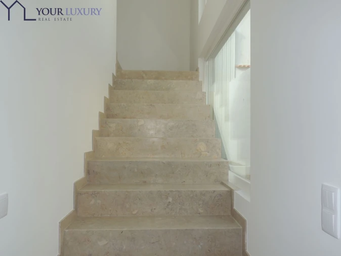 Moradia T3 para Venda em Mina de Água Foto 19