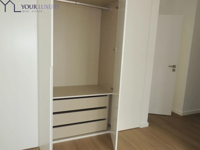 Moradia T3 para Venda em Mina de Água Foto 26