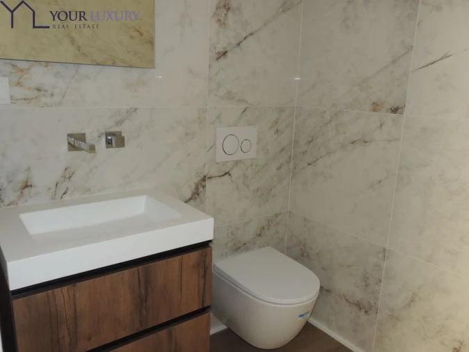 Moradia T3 para Venda em Mina de Água Foto 16