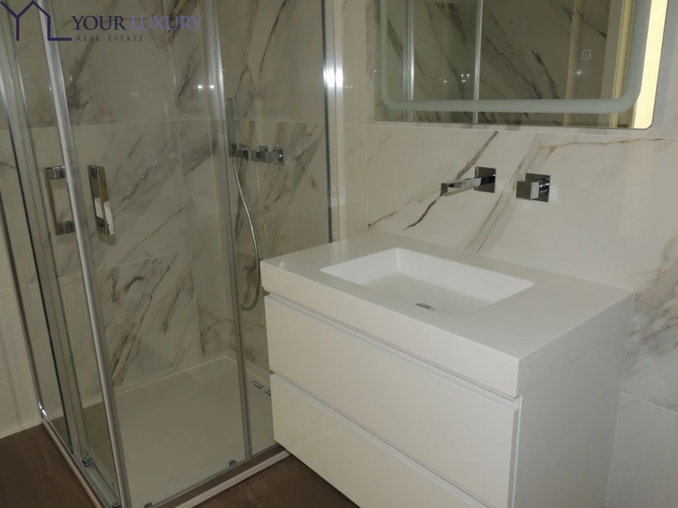 Moradia T3 para Venda em Mina de Água Foto 23