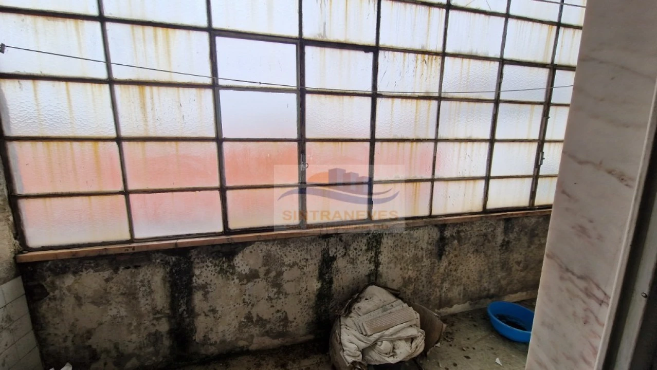 Apartamento T2 para Venda em Vila Franca de Xira Foto 9