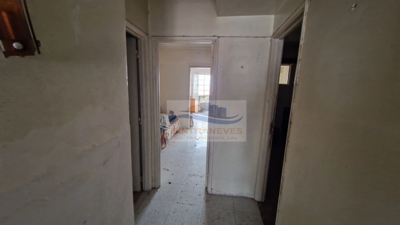 Apartamento T2 para Venda em Vila Franca de Xira Foto 19