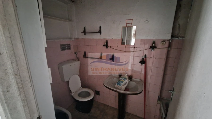 Apartamento T2 para Venda em Vila Franca de Xira Foto 18