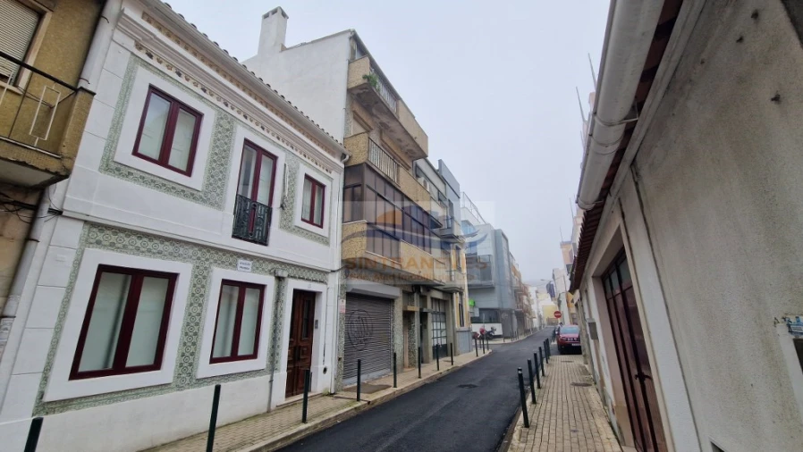 Apartamento T2 para Venda em Vila Franca de Xira Foto 20