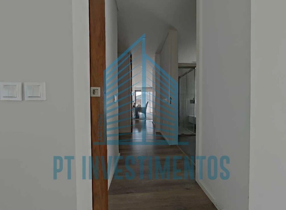 Moradia T5 para Venda em Santa Joana Foto 39