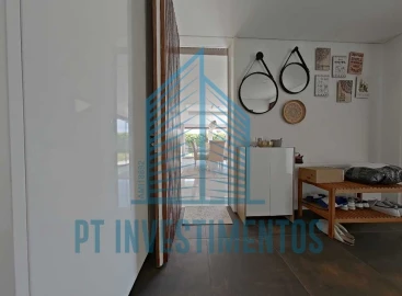 Moradia T5 para Venda em Santa Joana