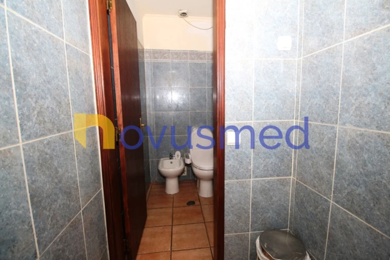 Loja para Venda em Albufeira e Olhos de Água Foto 8