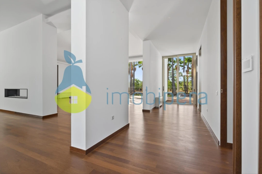 Moradia T3 para Venda em Albufeira e Olhos de Água Foto 8