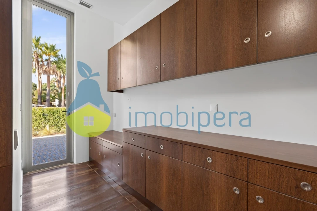 Moradia T3 para Venda em Albufeira e Olhos de Água Foto 21