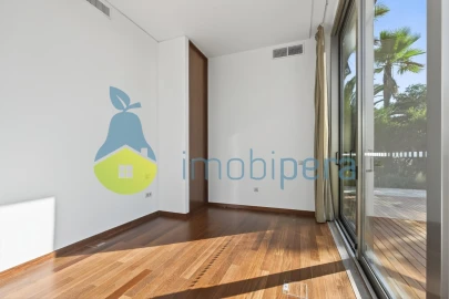 Moradia T3 para Venda em Albufeira e Olhos de Água