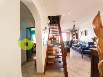 Apartamento T4 para Venda em Albufeira e Olhos de Água