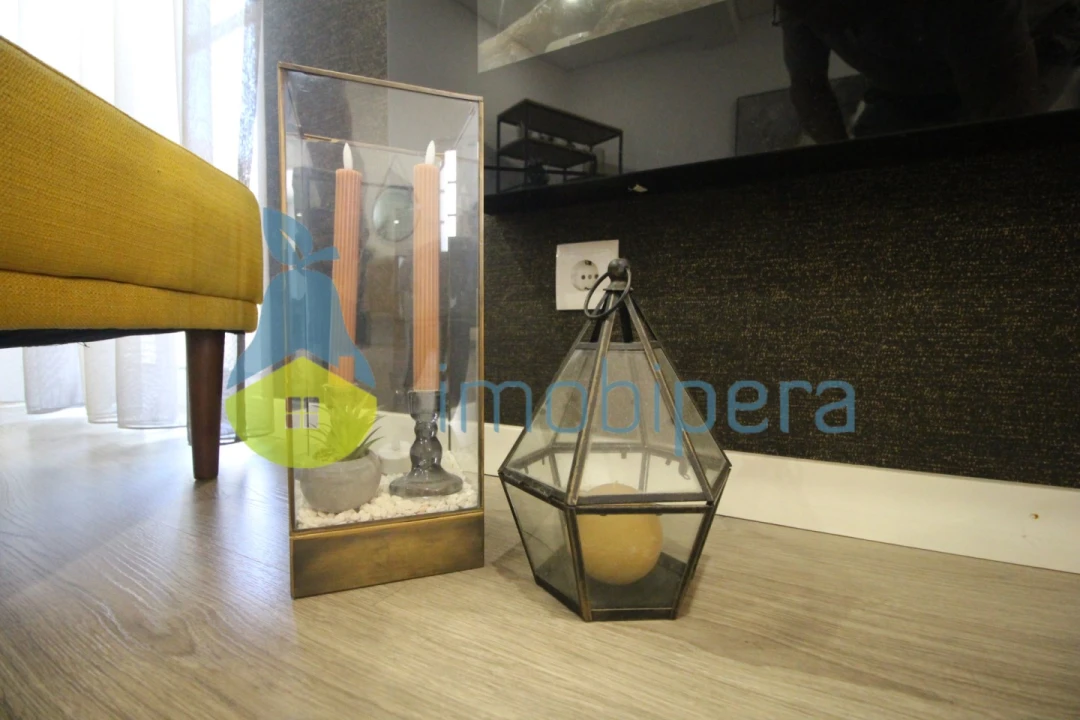 Apartamento T2 para Venda em Ferreiras Foto 6