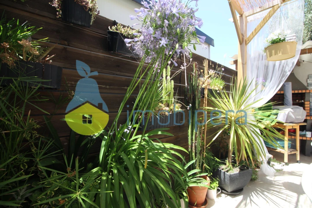 Apartamento T2 para Venda em Ferreiras Foto 32