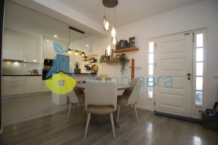 Apartamento T2 para Venda em Ferreiras Foto 10