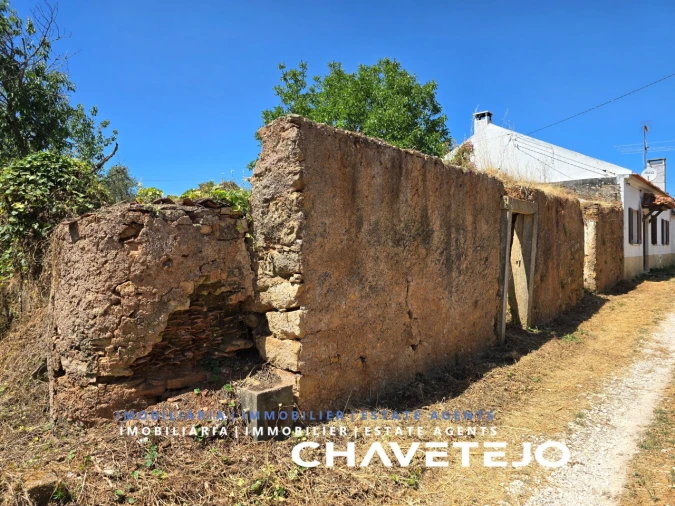 Terreno para Venda em Areias e Pias