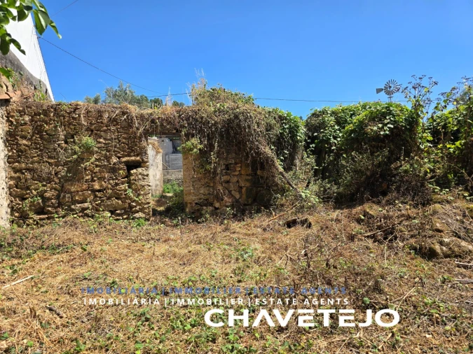 Terreno para Venda em Areias e Pias Foto 6