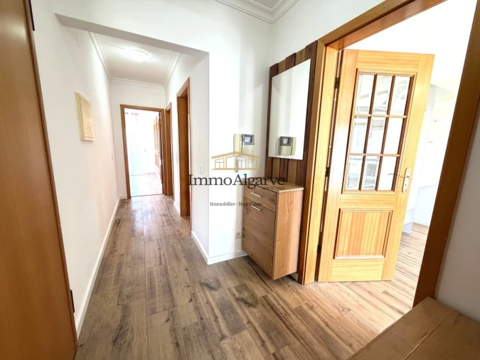 Apartamento T2 para Venda em Albufeira e Olhos de Água Foto 2