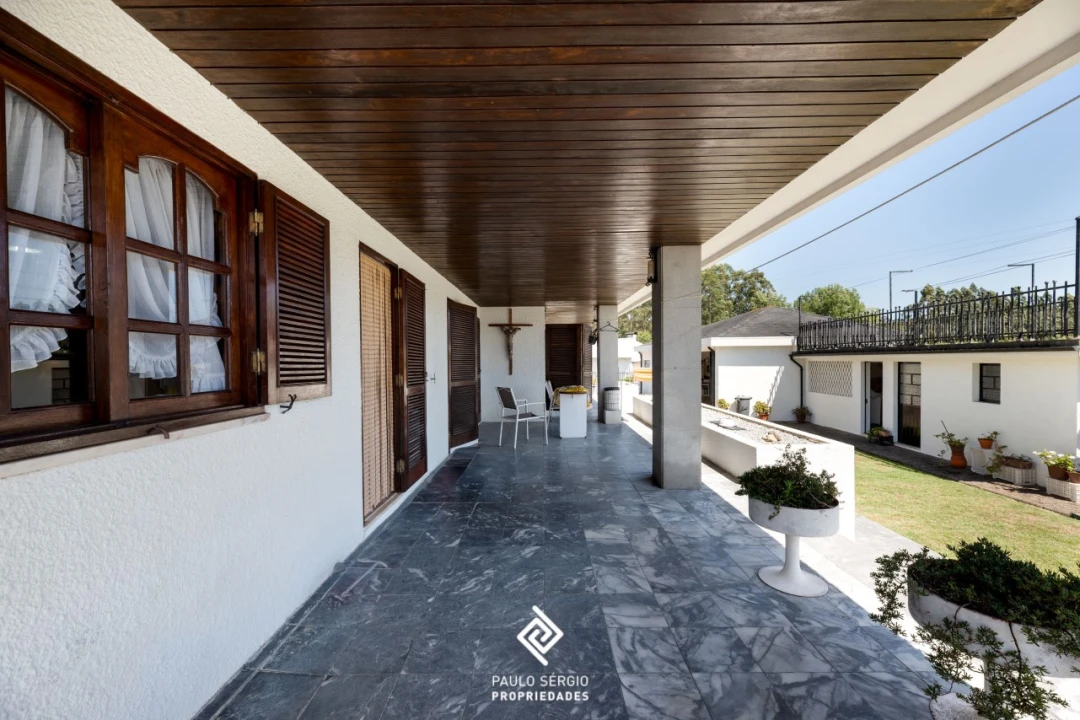 Moradia T6 para Venda em Pedroso e Seixezelo Foto 27