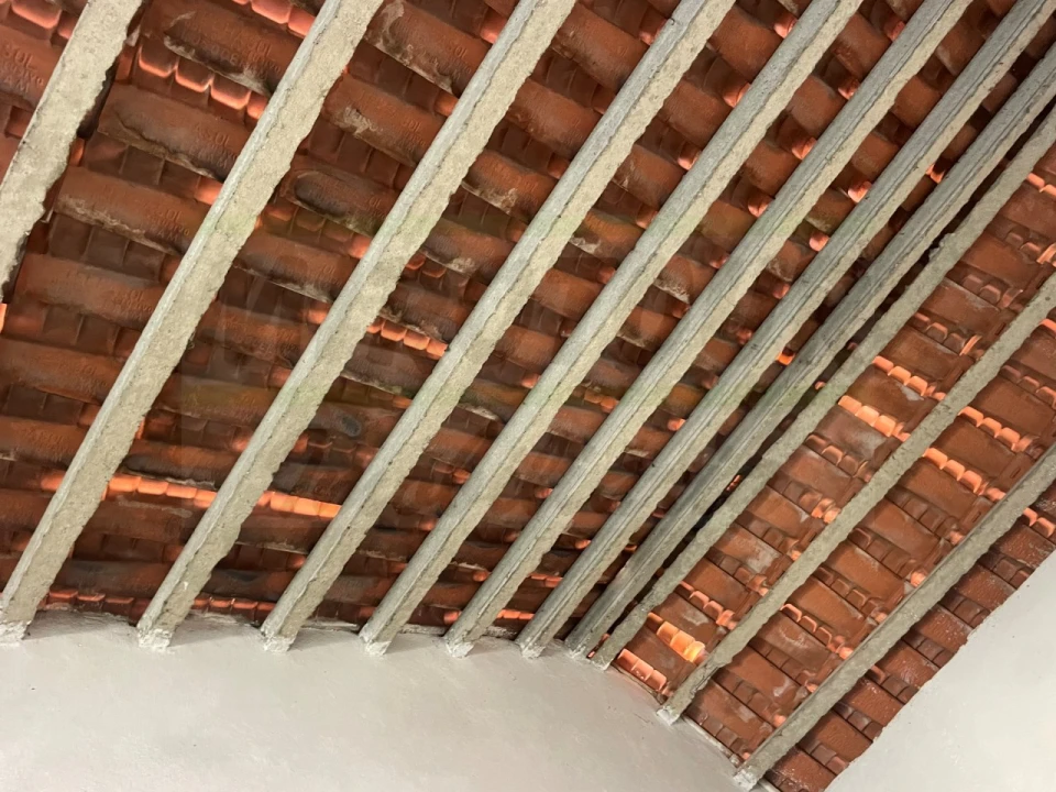 Quinta T3 para Venda em Abela Foto 37