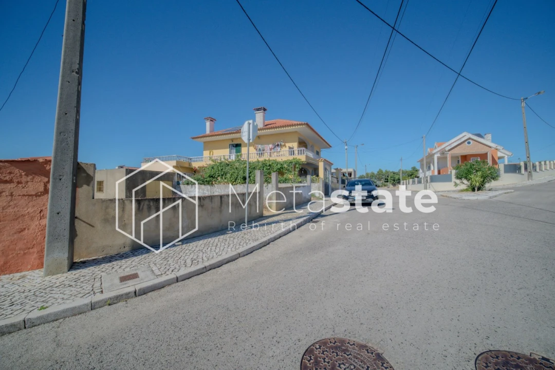 Terreno para Venda em São Domingos de Rana Foto 6