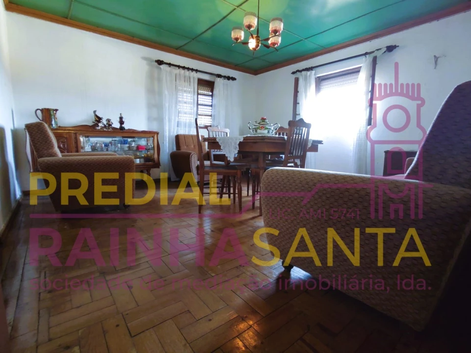 Moradia T3 para Venda em Ceira Foto 7