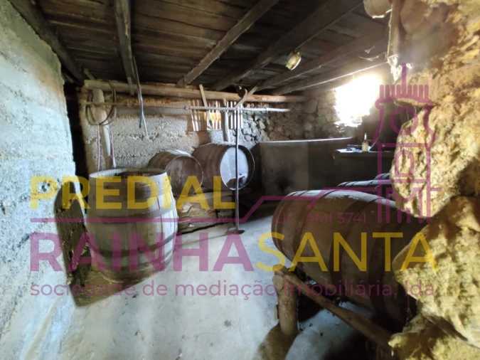 Moradia T3 para Venda em Ceira Foto 19