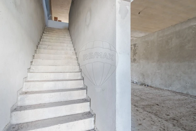 Negócio para Venda em Almeirim Foto 15