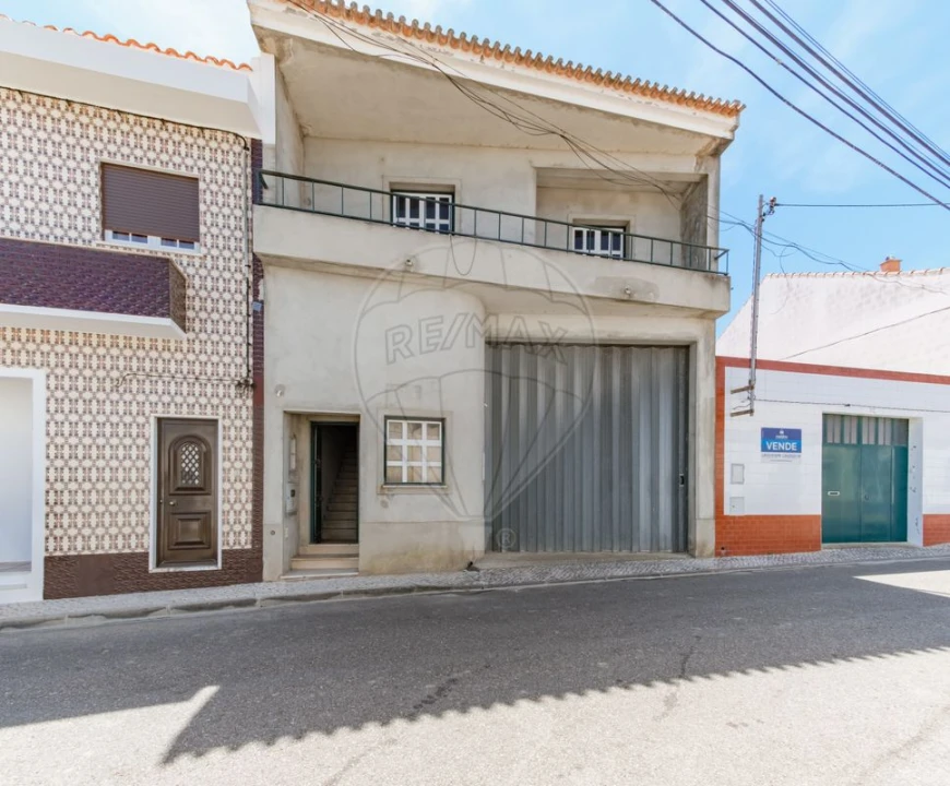 Negócio para Venda em Almeirim Foto 2