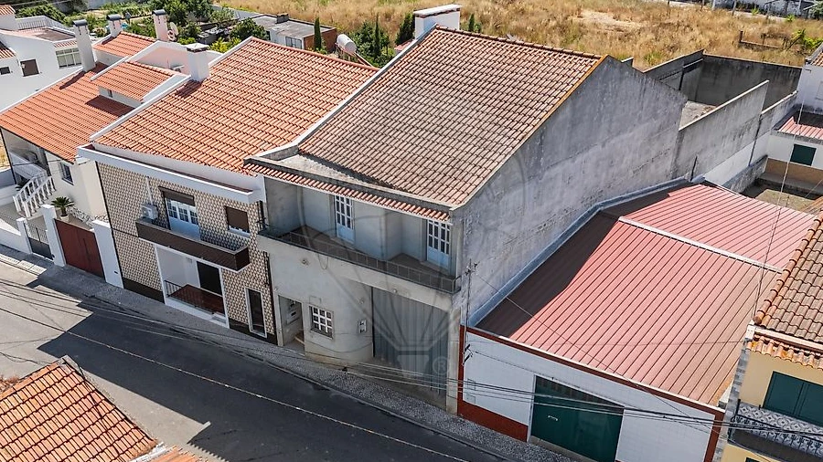 Negócio para Venda em Almeirim