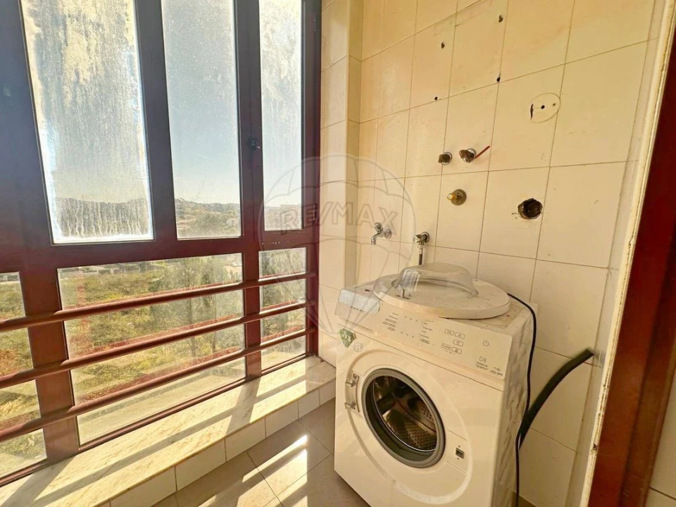 Apartamento T2 para Venda em Mafamude e Vilar do Paraíso Foto 16