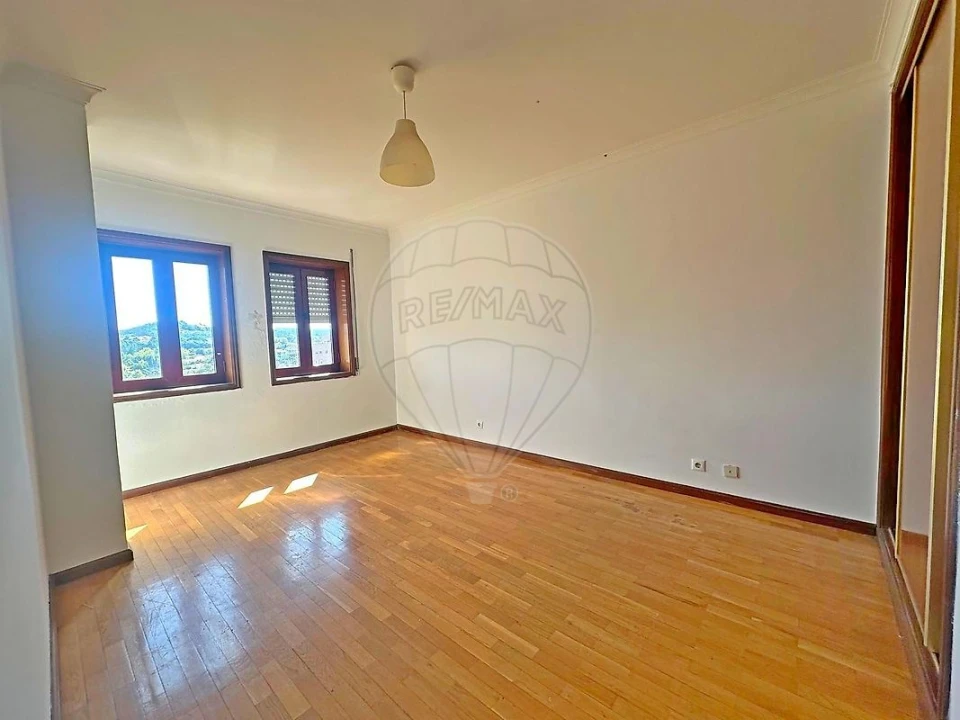 Apartamento T2 para Venda em Mafamude e Vilar do Paraíso Foto 9