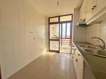 Apartamento T2 para Venda em Mafamude e Vilar do Paraíso