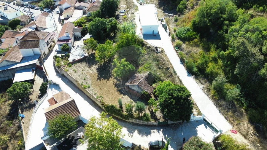 Moradia T1 para Venda em Sobral de Monte Agraço Foto 4