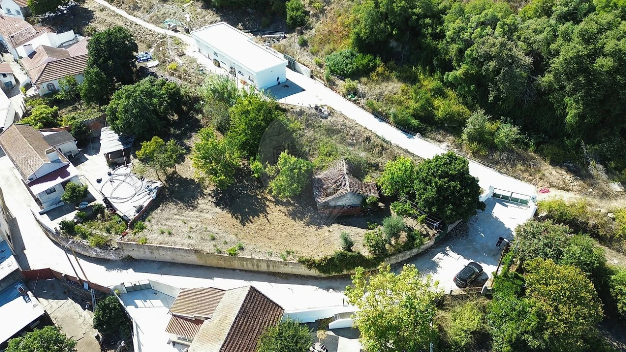 Moradia T1 para Venda em Sobral de Monte Agraço Foto 2