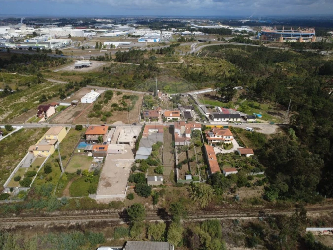 Terreno para Venda em Eixo e Eirol Foto 9
