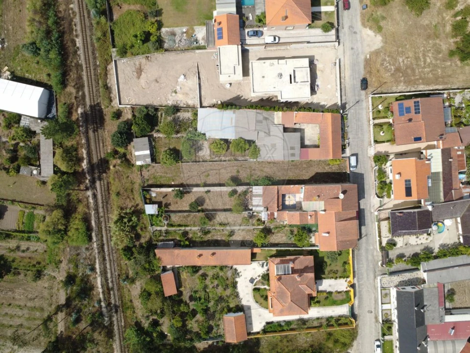 Terreno para Venda em Eixo e Eirol Foto 5