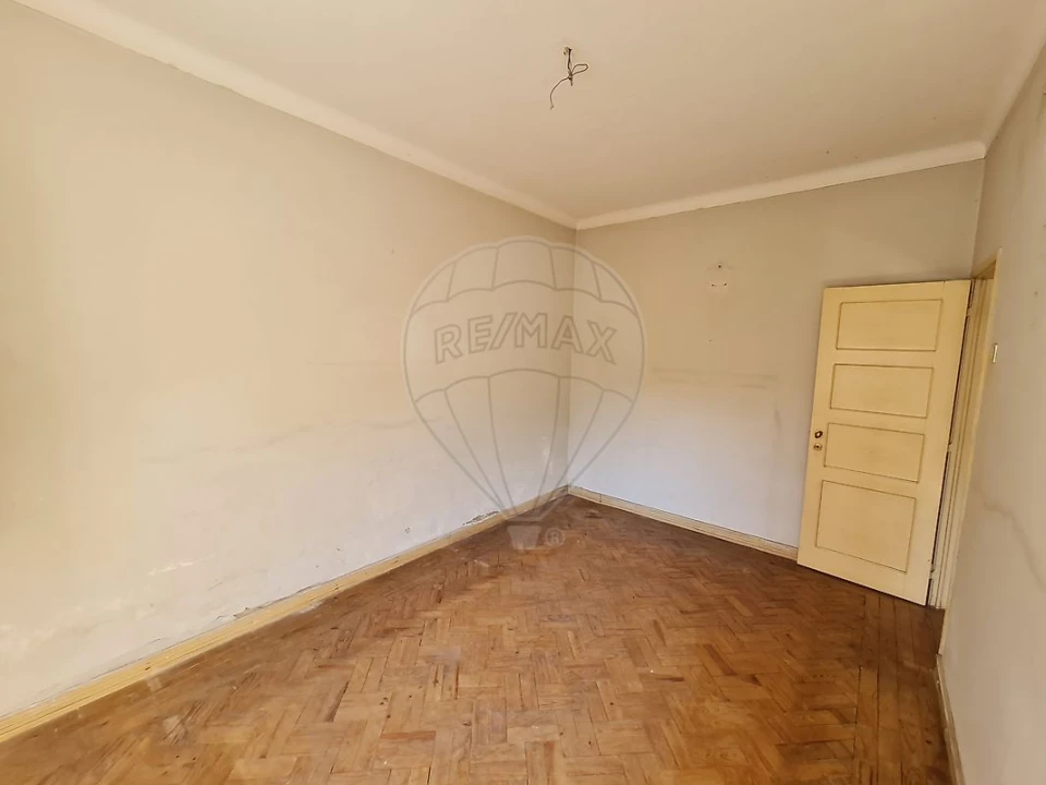 Apartamento T3 para Venda em Póvoa de Santa Iria e Forte da Casa Foto 7