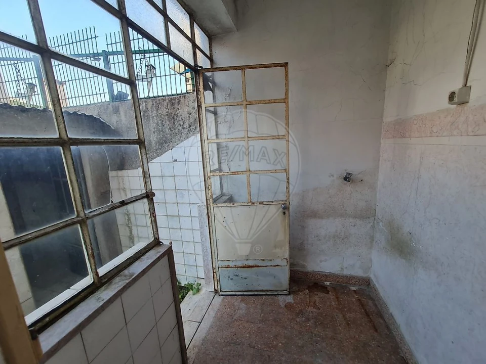 Apartamento T3 para Venda em Póvoa de Santa Iria e Forte da Casa Foto 20