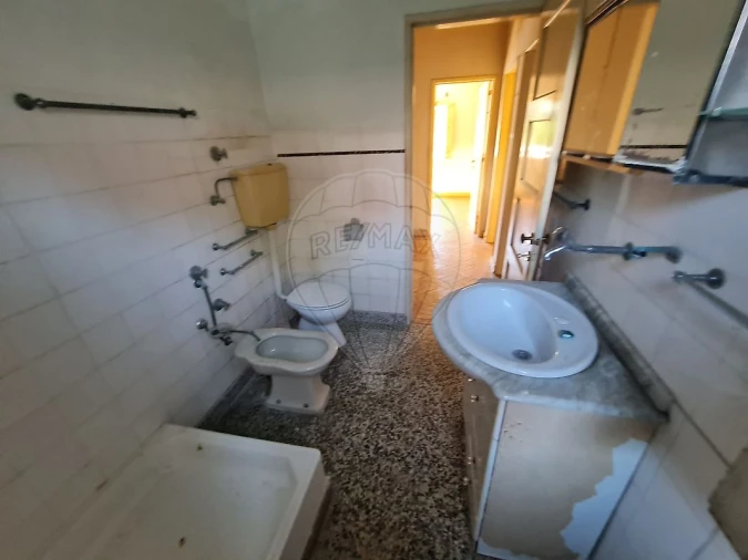 Apartamento T3 para Venda em Póvoa de Santa Iria e Forte da Casa Foto 13