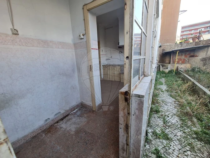 Apartamento T3 para Venda em Póvoa de Santa Iria e Forte da Casa Foto 21