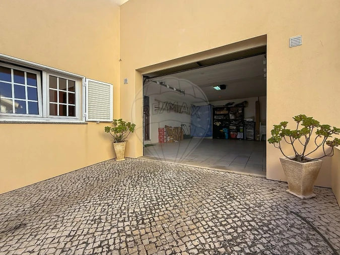 Moradia T5 para Venda em São Pedro Foto 19