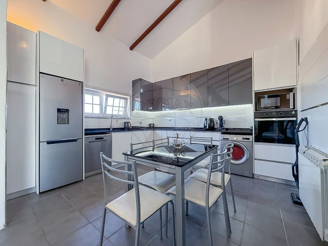 Moradia T5 para Venda em São Pedro Foto 2