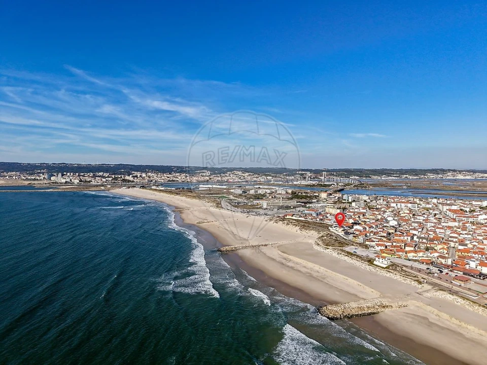 Moradia T5 para Venda em São Pedro Foto 22