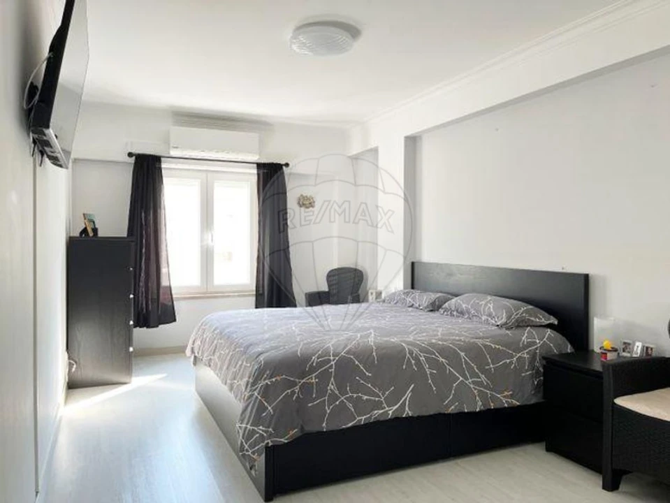 Apartamento T3 para Venda em Corroios Foto 7