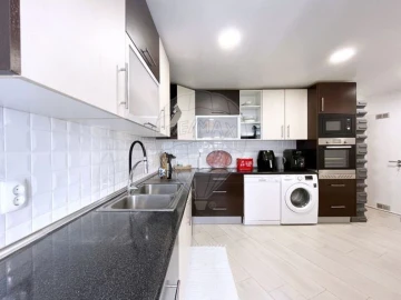 Apartamento T3 para Venda em Corroios