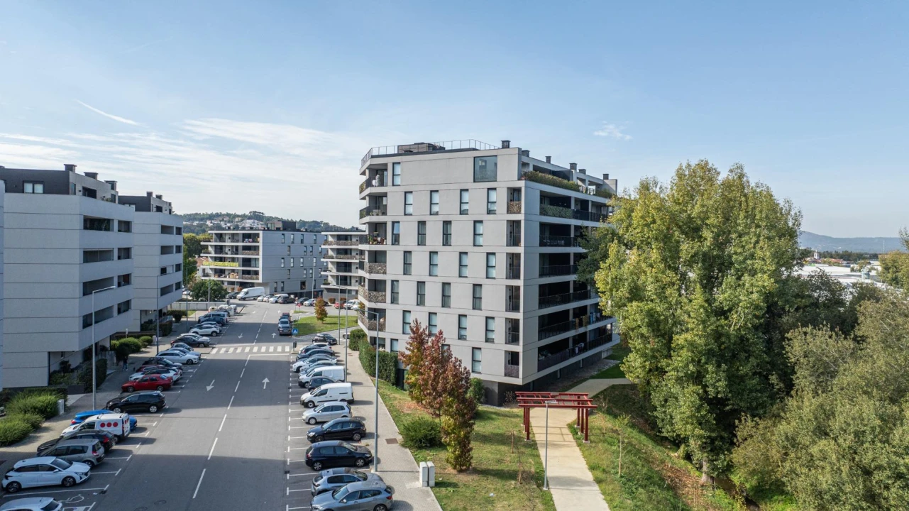 Apartamento T3 para Venda em Braga (Maximinos, Sé e Cividade) Foto 28