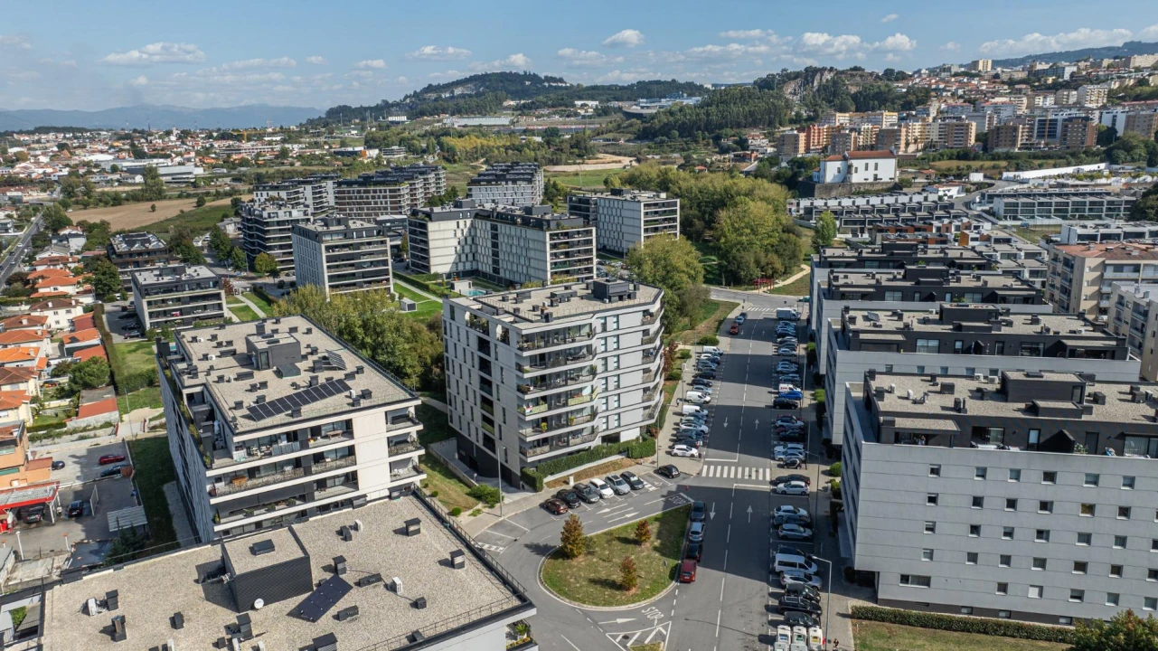 Apartamento T3 para Venda em Braga (Maximinos, Sé e Cividade) Foto 29