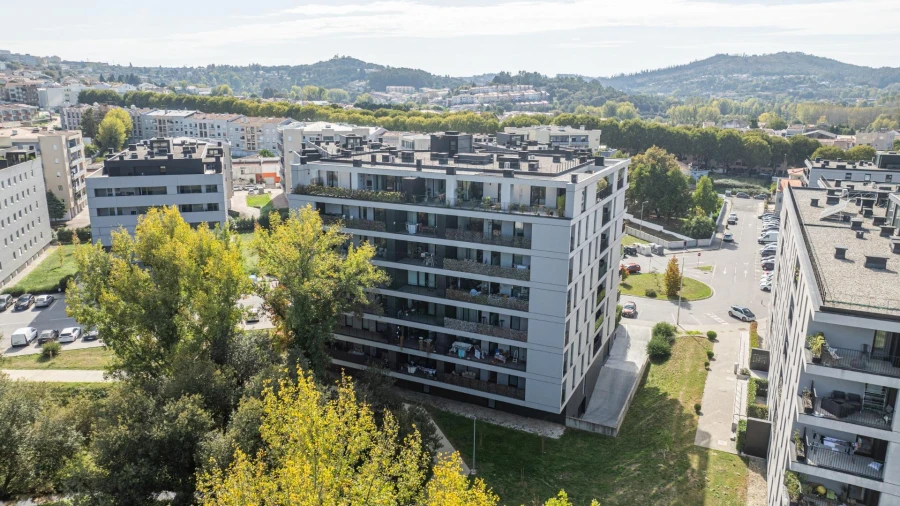 Apartamento T3 para Venda em Braga (Maximinos, Sé e Cividade) Foto 30