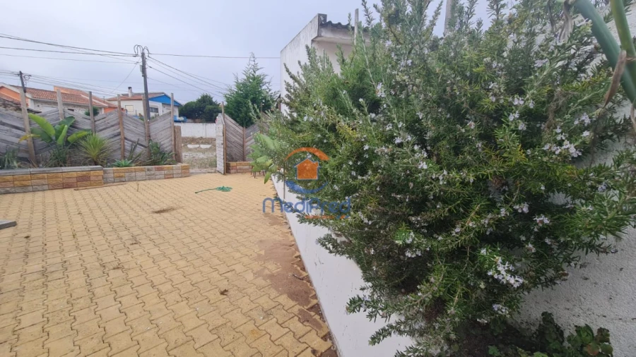 Moradia T2 para Venda em A dos Cunhados e Maceira Foto 5